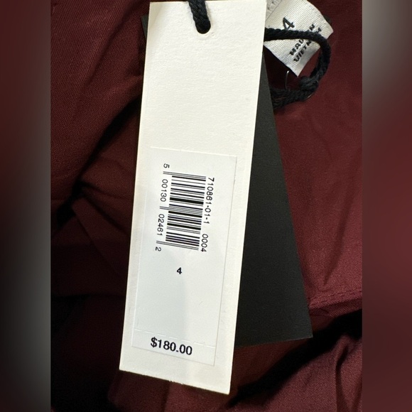 NWT! Banana Republic Red Cherry Jam Crepe Twist-Shoulder Dress 🌎 - Picture 9 of 13